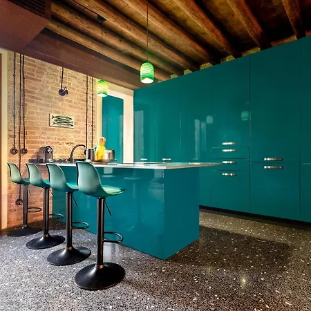 Glass Of Murano Luxury Venice